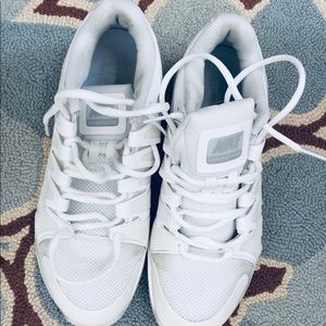 Nike Tennis shoes. Vapors slightly used